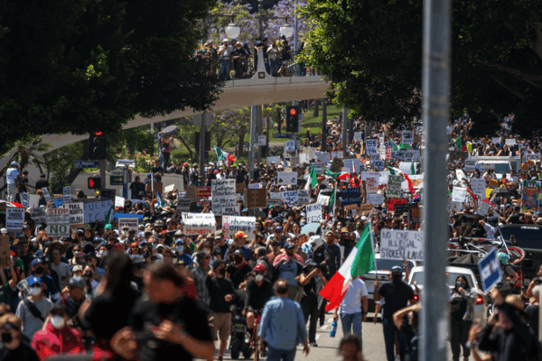 700 U.S. Marines Mobilized Amid LA Protests Escalation 700_U_S__Marines_Mobilized_Amid_LA_Protests_Escalation