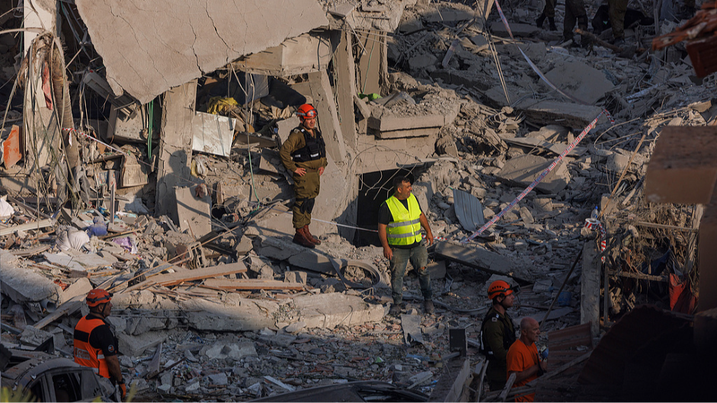 A9INSJFR055QMBI1S63A - Namaste Headlines Clash Alert: Israel & Iran in Intense Missile Exchange ⚡ video poster