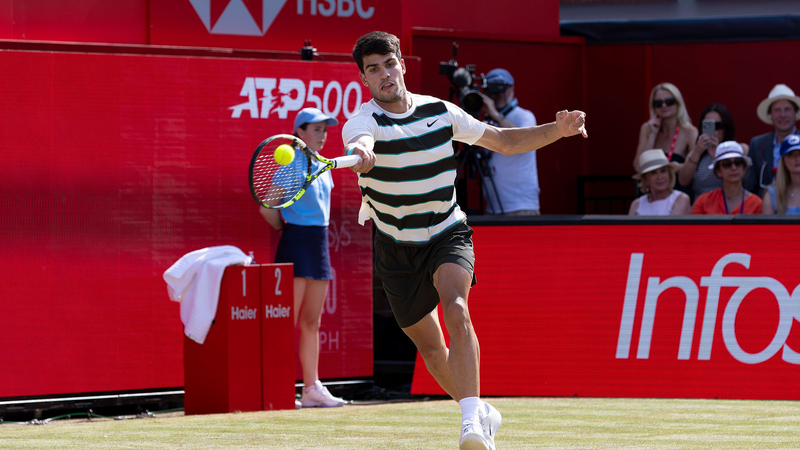 Alcaraz_Overcomes_Walton_s_Late_Fight_at_Queen_s_Club_