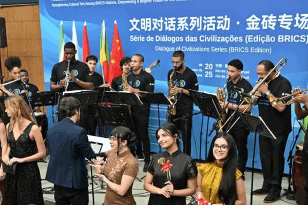 BRICS Dialogue Ignites Vibrant Cultural Exchange for Global South BRICS_Dialogue_Ignites_Vibrant_Cultural_Exchange_for_Global_South