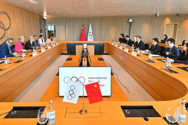 CMG President Meets IOC Leaders on Broadcasting Innovations CMG_President_Meets_IOC_Leaders_on_Broadcasting_Innovations