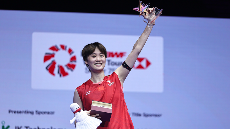 Chen Yufei Roars Back to Clinch Singapore Open Title Chen_Yufei_Roars_Back_to_Clinch_Singapore_Open_Title