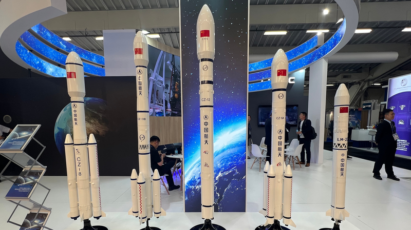 China_Debuts_New_Long_March_Rockets_at_Paris_Air_Show - Namaste Headlines China_Debuts_New_Long_March_Rockets_at_Paris_Air_Show