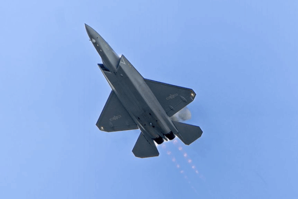 China Unveils Next-Gen Fighter Jets at Paris Air Show China_Unveils_Next_Gen_Fighter_Jets_at_Paris_Air_Show