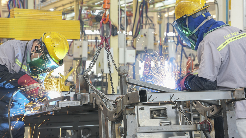 China_s_Caixin_Manufacturing_PMI_Dips_to_48_3_in_May