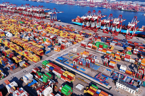 China’s Trade Resilience Shines Amid Global Shocks China_s_Trade_Resilience_Shines_Amid_Global_Shocks