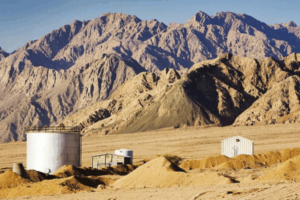 Egypt Strikes New Oil Discovery in Western Desert Egypt_Strikes_New_Oil_Discovery_in_Western_Desert
