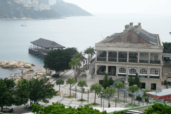 Film Vibes in Stanley: Murray House & Blake Pier Uncovered! Film_Vibes_in_Stanley__Murray_House___Blake_Pier_Uncovered_