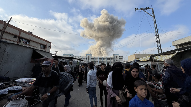 Gaza_s_Al_Amal_Hospital_in_Crisis_Amid_Conflict