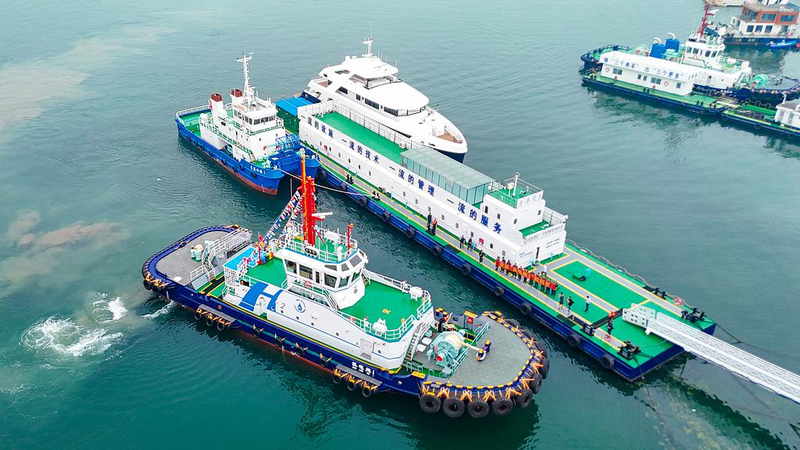 Green_Waves__China_s_Water_Transport_Revolution_Fuels_a_Low_Carbon_Future - Namaste Headlines Green_Waves__China_s_Water_Transport_Revolution_Fuels_a_Low_Carbon_Future