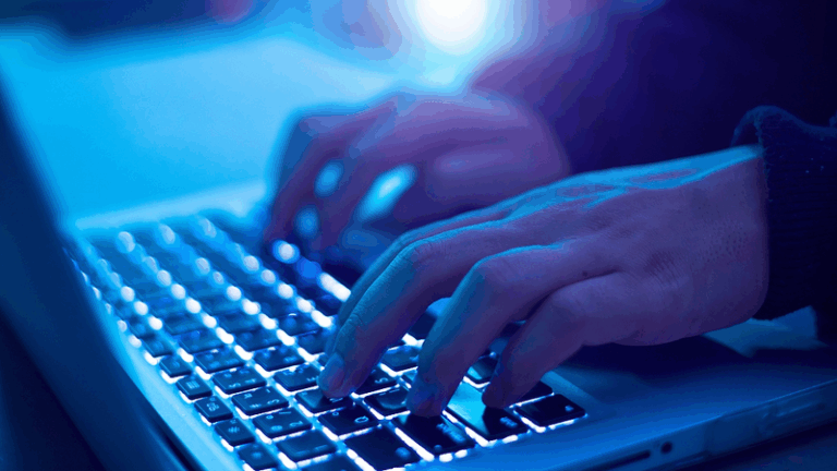Guangzhou_Police_Seek_20_Cyber_Attack_Suspects_Linked_to_Taiwan_Authorities