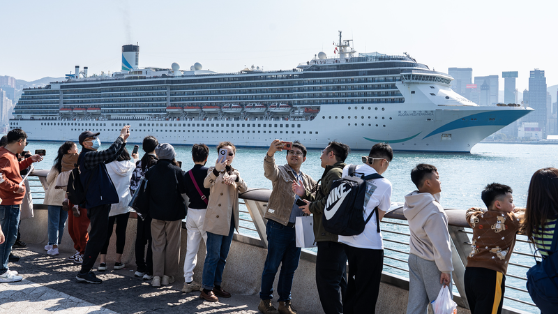 Hong_Kong_Shines_With_20M_Visitors_as_Cultural_Events_Spark_Growth - Namaste Headlines Hong_Kong_Shines_With_20M_Visitors_as_Cultural_Events_Spark_Growth