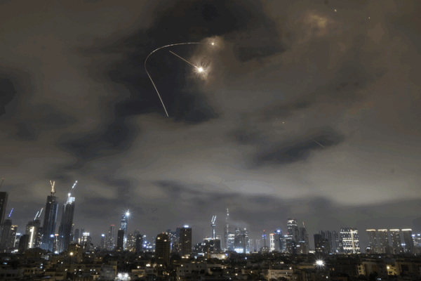 Israel-Iran Clash: Global Leaders Urge Peace Amid Tensions Israel_Iran_Clash__Global_Leaders_Urge_Peace_Amid_Tensions video poster