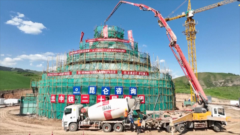 Mega_Radio_Telescope_in_Xinjiang_Takes_a_Giant_Leap_ - Namaste Headlines Mega_Radio_Telescope_in_Xinjiang_Takes_a_Giant_Leap_
