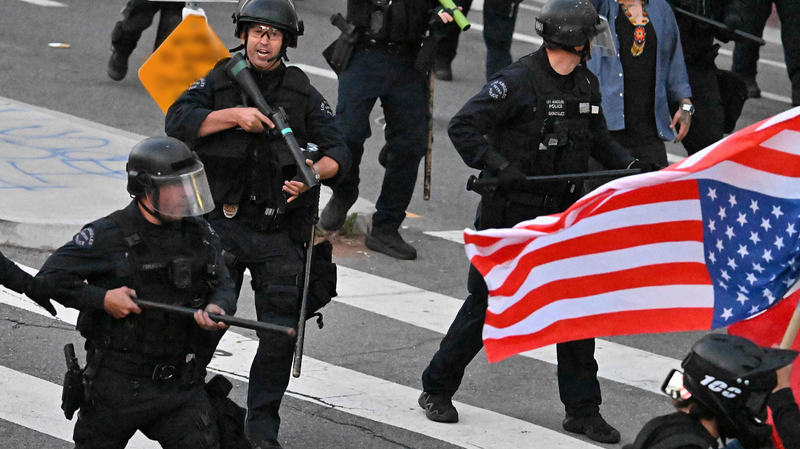 No_Kings_Protests_Shake_U_S__on_Trump_s_79th_Bday___Flag_Day_poster - Namaste Headlines No_Kings_Protests_Shake_U_S__on_Trump_s_79th_Bday___Flag_Day video poster