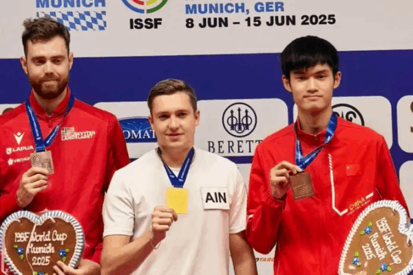 Sheng Lihao Clinches Bronze at Munich World Cup Sheng_Lihao_Clinches_Bronze_at_Munich_World_Cup