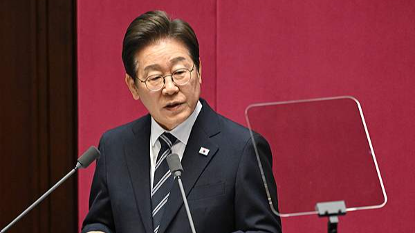 South Korean President Lee Unveils New Leadership Team South_Korean_President_Lee_Unveils_New_Leadership_Team