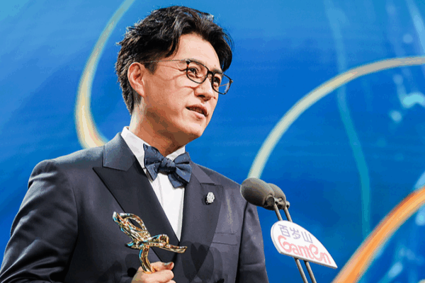 Star-Studded Magnolia Awards Shine at Shanghai TV Festival 2025 Star_Studded_Magnolia_Awards_Shine_at_Shanghai_TV_Festival_2025