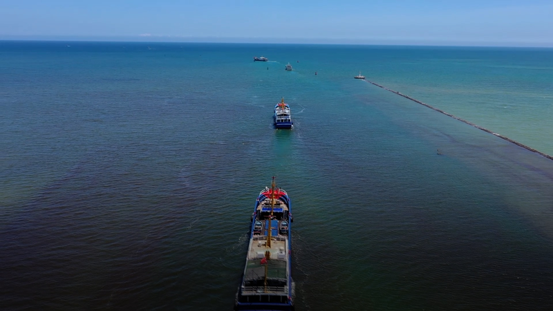 Tanmen Fishermen: A Journey of Tradition & Transformation Tanmen_Fishermen__A_Journey_of_Tradition___Transformation video poster