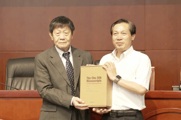 Tracing_Ancient_Threads__Li_Ling_on_Chu_Silk_Manuscripts video poster