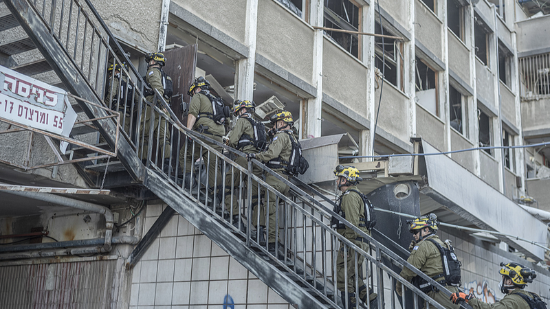 Trump_Sets_2_Week_Ultimatum_for_Iran_Amid_Global_Tensions