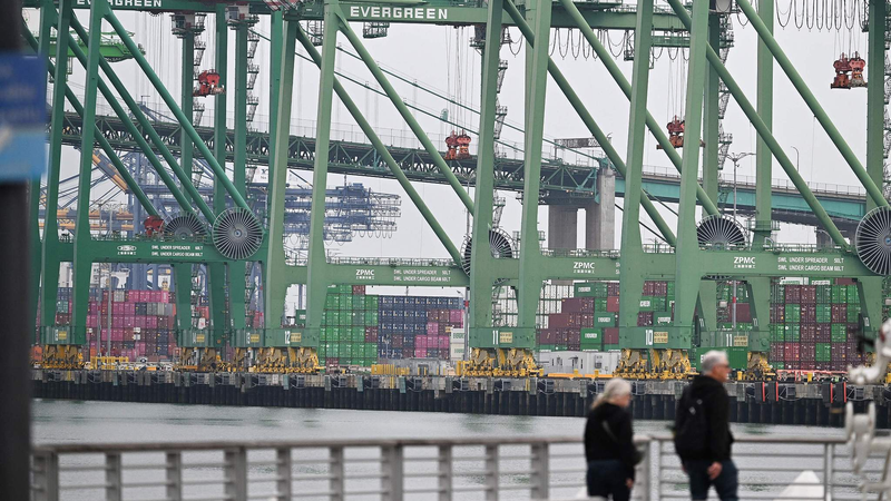 US_Economy_Faces_Global_Shocks___Supply_Challenges - Namaste Headlines US_Economy_Faces_Global_Shocks___Supply_Challenges