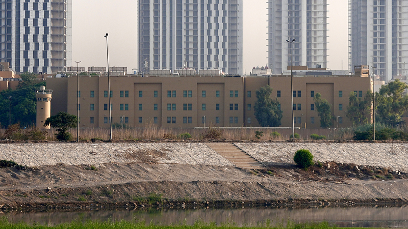 US_Withdraws_Personnel_Amid_Rising_Iran_Tensions