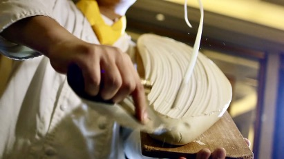 Wheat Harvest Magic: Shanxi’s Iconic Knife-Cut Noodles Wheat_Harvest_Magic__Shanxi_s_Iconic_Knife_Cut_Noodles video poster