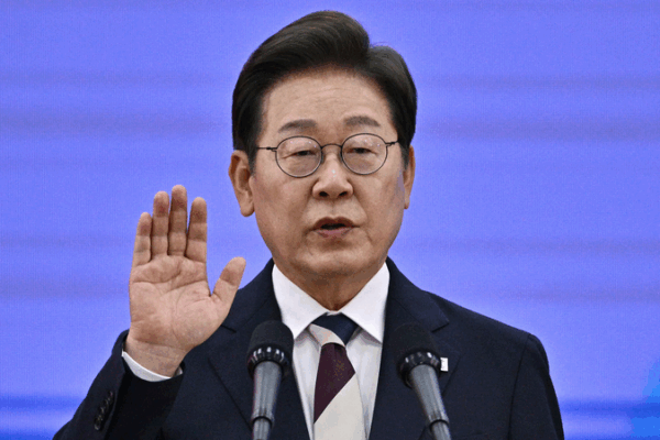 Xi Extends Congratulations to New South Korean Leader Xi_Extends_Congratulations_to_New_South_Korean_Leader