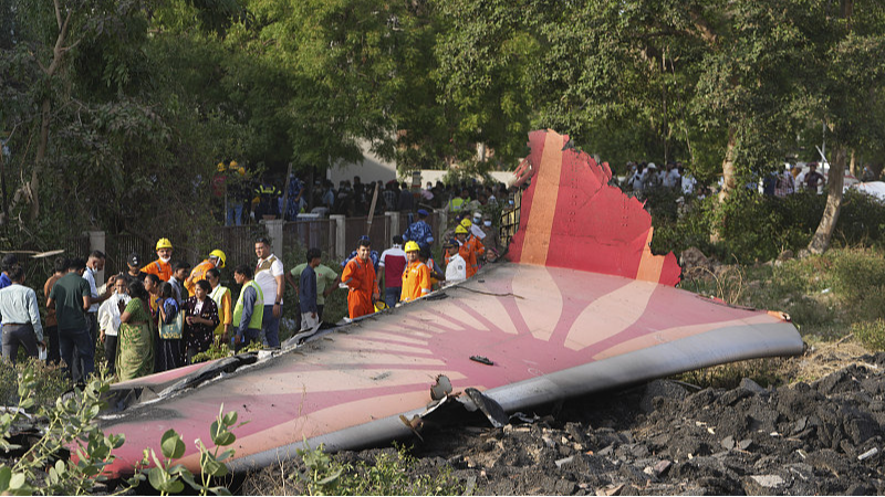 Xi_Sends_Heartfelt_Condolence_to_King_Charles_III_Over_Air_India_Crash - Namaste Headlines Xi_Sends_Heartfelt_Condolence_to_King_Charles_III_Over_Air_India_Crash
