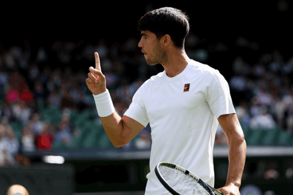 Alcaraz Dominates Tarvet at Wimbledon; Paolini Crashes Out Alcaraz_Dominates_Tarvet_at_Wimbledon__Paolini_Crashes_Out