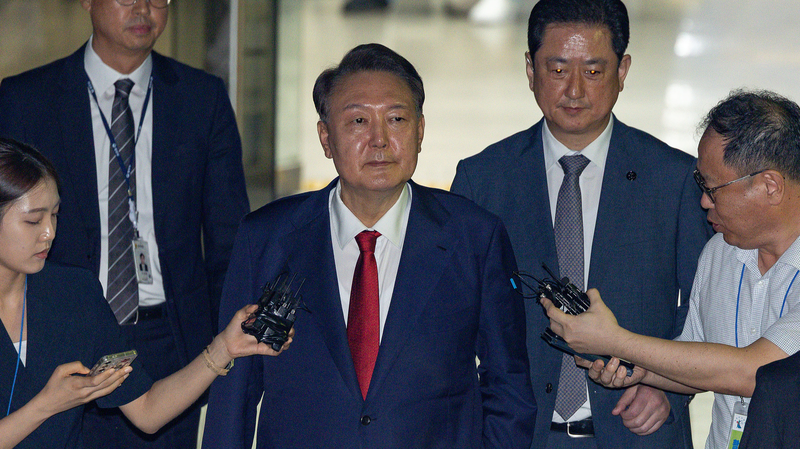 Arrest_Warrant_Issued_for_Ex_President_Yoon_in_Martial_Law_Case