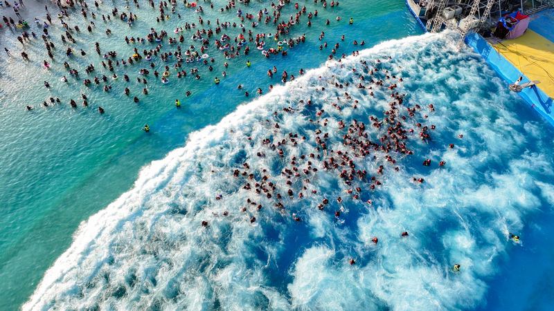 Beat the Heat in Zhengzhou: Dive into Summer Fun! Beat_the_Heat_in_Zhengzhou__Dive_into_Summer_Fun_