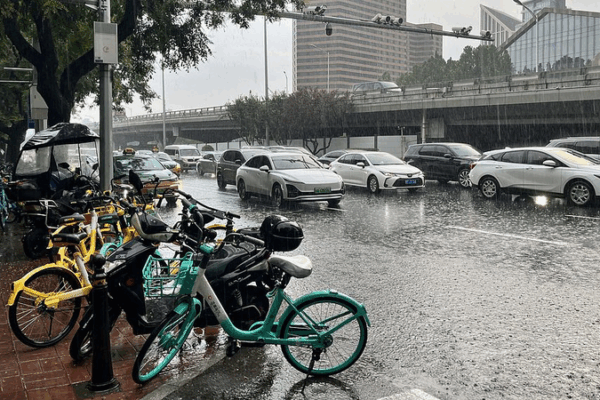 Beijing Flood: 3K Evacuated Amid Torrential Rains Beijing_Flood__3K_Evacuated_Amid_Torrential_Rains
