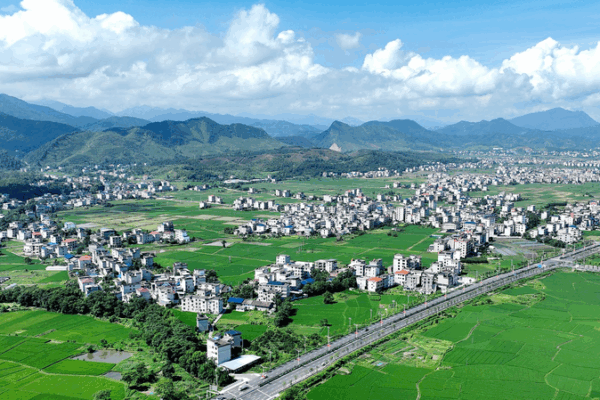 China Boosts Rural Growth with Fresh Financial Support China_Boosts_Rural_Growth_with_Fresh_Financial_Support