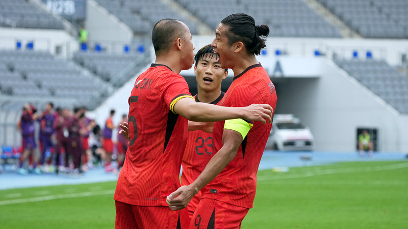 China_Edges_Out_Hong_Kong_1_0_at_East_Asian_Cup