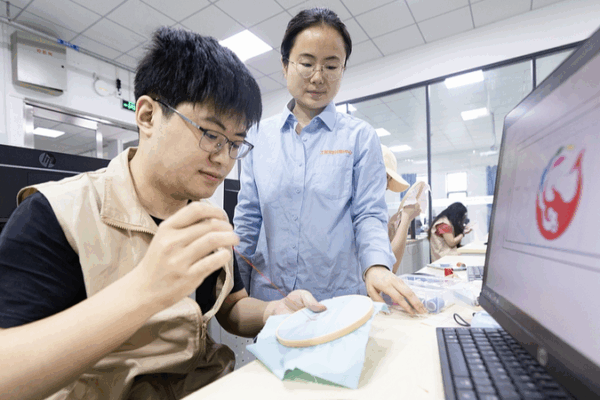 China’s New AI Courses Boost Career Prospects China_s_New_AI_Courses_Boost_Career_Prospects