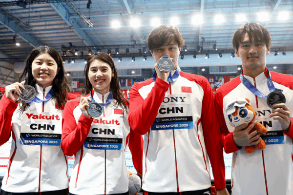 China’s Winning Swims & Marchand Sets Medley World Record China_s_Winning_Swims___Marchand_Sets_Medley_World_Record