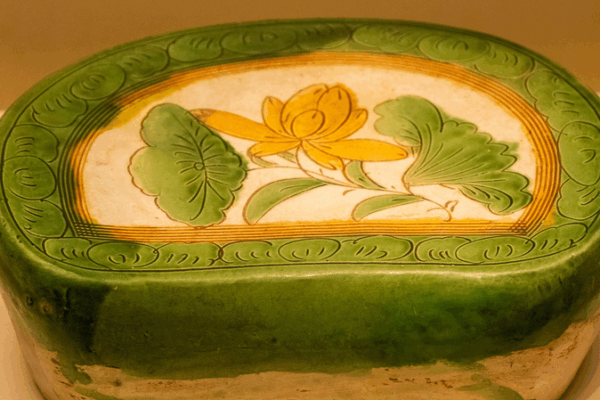 Cool Comfort: Ancient Porcelain Pillows of the Song Era Cool_Comfort__Ancient_Porcelain_Pillows_of_the_Song_Era