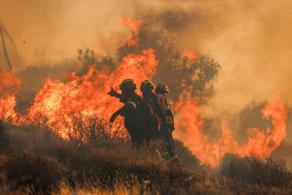 Europe’s Scorching Heatwave: Record Temps & Tragic Losses Europe_s_Scorching_Heatwave__Record_Temps___Tragic_Losses