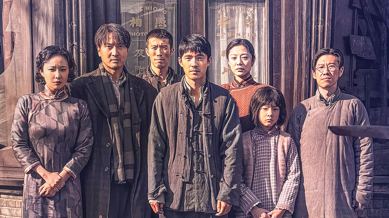 Global Buzz: ‘Dead to Rights’ Dominates Summer Box Office Global_Buzz___Dead_to_Rights__Dominates_Summer_Box_Office