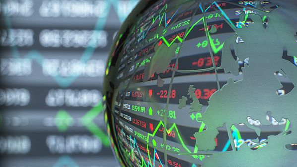 Global Trade Boost: $300B Growth in H1 Amid Uncertain Outlook Global_Trade_Boost___300B_Growth_in_H1_Amid_Uncertain_Outlook