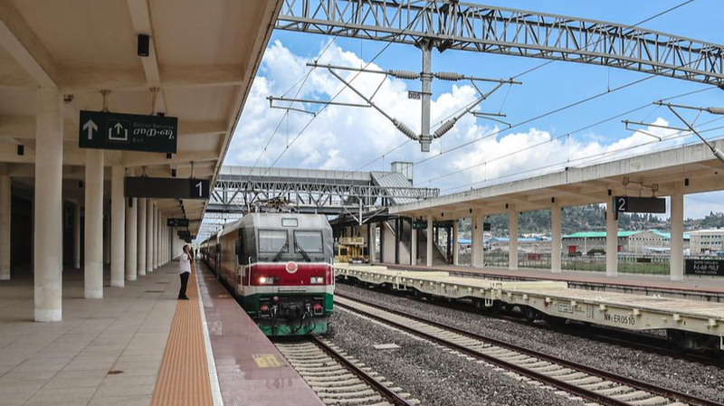 Global_Trade_Trends__China_Empowers_Africa_While_U_S__Imposes_Barriers