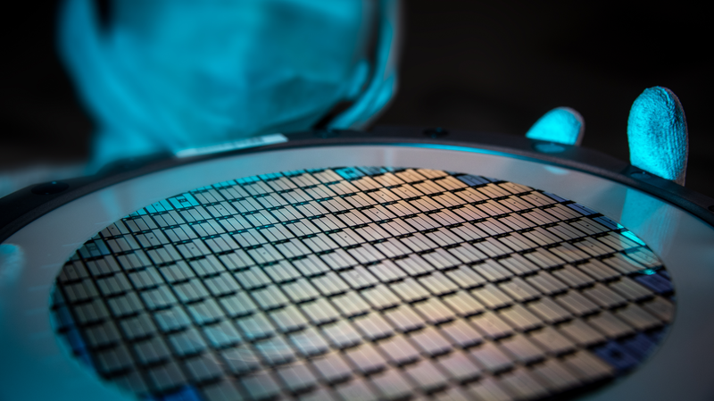 Golden Semiconductor Breakthrough Paves Way for Next-Gen Chips Golden_Semiconductor_Breakthrough_Paves_Way_for_Next_Gen_Chips
