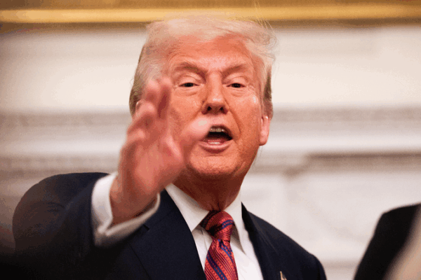 Harvard vs Trump: Billion-Dollar Funding Battle Harvard_vs_Trump__Billion_Dollar_Funding_Battle