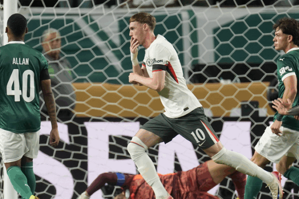 Hercules’ Strike Sends Fluminense to Semis vs Chelsea Hercules__Strike_Sends_Fluminense_to_Semis_vs_Chelsea