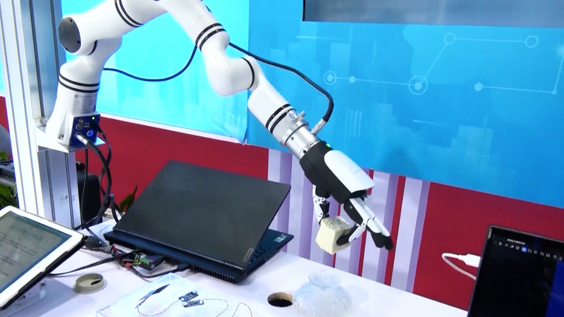 Humanoid_Robots_Dazzle_at_Beijing_Expo_poster - Namaste Headlines Humanoid_Robots_Dazzle_at_Beijing_Expo video poster