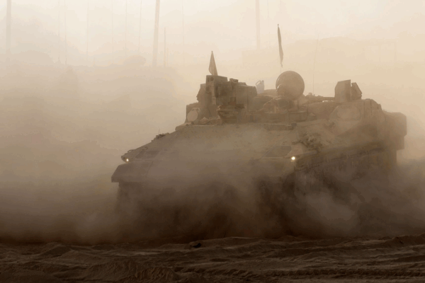 Israeli Tanks Enter Deir al-Balah Amid Worsening Gaza Crisis Israeli_Tanks_Enter_Deir_al_Balah_Amid_Worsening_Gaza_Crisis