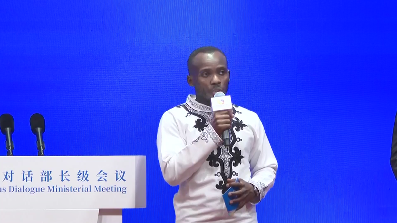 Kenyan_Students__Letter_to_President_Xi__The_Train_Ticket_Tale_poster - Namaste Headlines Kenyan_Students__Letter_to_President_Xi__The_Train_Ticket_Tale video poster