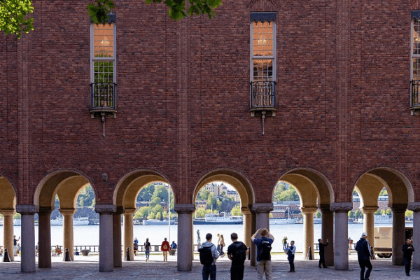 Key_Meeting_Sparks_Equal_China_US_Trade_Dialogue